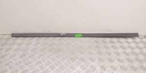 Молдинг двери передней левой BMW 5-series (E39) 51 13 8 159 295