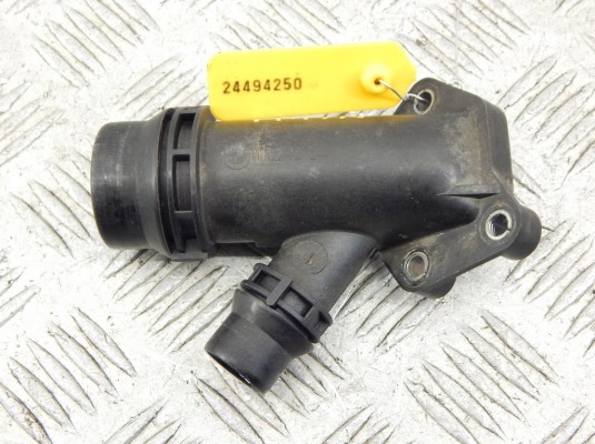 Фланец (тройник) системы охлаждения BMW 3-series (E46) 11 12 2 247 744