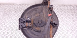 Крепление запаски BMW 3-series (E46) 51 71 8 253 590 Крепление запаски BMW 3-series (E46) 51 71 8 253 590