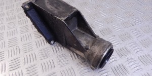 Кронштейн полуоси BMW X5-series (E70) 31 50 7 552 540