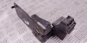 Передняя панель крепления облицовки (телевизор) BMW 3-series (E90/91/92) 51 64 7 117 811