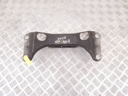 Кронштейн КПП BMW 5-series (E39) 22 32 1 096 106