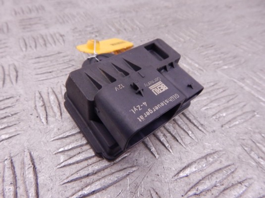 Реле накала свечей BMW 3-series (F34GT) 12 21 8 570 087