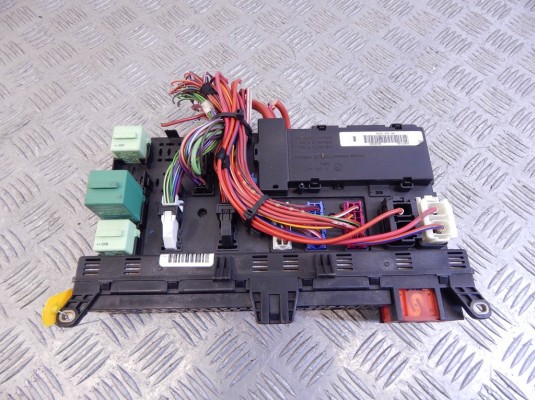 Блок предохранителей BMW X5-series (E53) 61 13 8 380 409