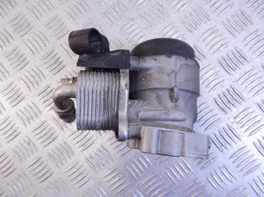 Корпус масляного фильтра BMW 3-series (E46) 11 42 7 508 966