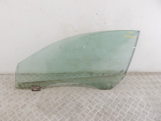 Стекло двери передней левой BMW 6-series (E63/E64) Стекло двери передней левой BMW 6-series (E63/E64)