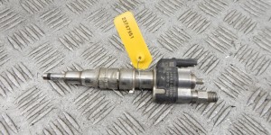 Форсунка BMW X5-series (E70) 13 53 7 585 261