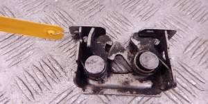 Замок капота BMW 5-series (E60/61) 51 23 7 115 229