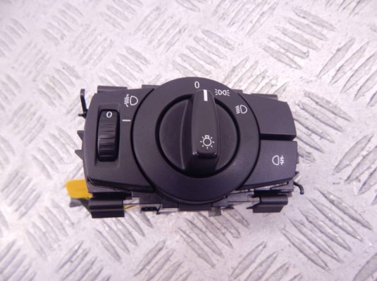 Переключатель света BMW 3-series (E90/91/92) 61 31 6 932 795