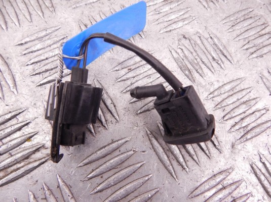 Форсунка омывателя BMW 3-series (E46) 61 66 8 362 821