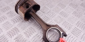 Поршень BMW 3-series (E36) 11 25 1 437 176