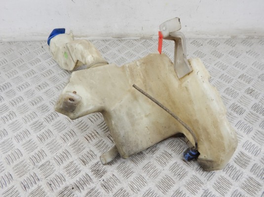 Бачок омывателя VOLKSWAGEN PASSAT 5+ (2000-2005) 3b0955453