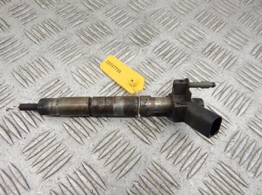 Форсунка BMW 3-series (E90/91/92) 13 53 7 805 428