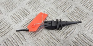 Датчик температуры BMW 5-series (E39) 65 81 6 905 050 Датчик температуры BMW 5-series (E39) 65 81 6 905 050