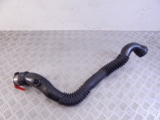 Патрубок интеркулера BMW 5-series (E60/61) 11 61 7 803 748