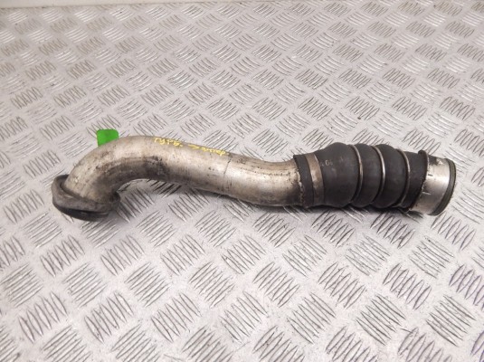 Патрубок интеркулера BMW 3-series (E90/91/92) 11 61 7 795 304