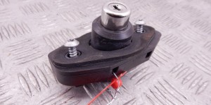 Личинка замка багажника BMW 7-series (F01/02) 51 24 7 194 181 Личинка замка багажника BMW 7-series (F01/02) 51 24 7 194 181