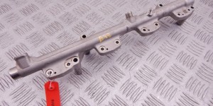 Топливная рампа BMW X1-series (F48) 13 53 7 639 979