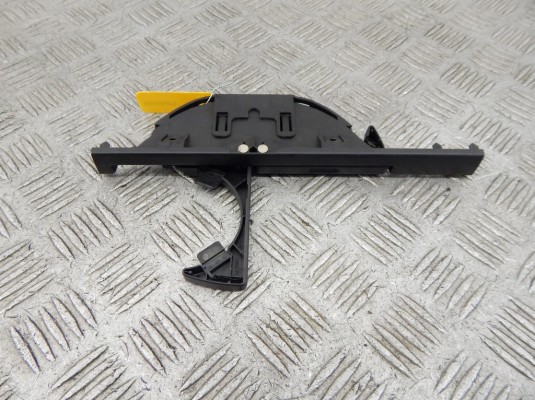 Подстаканник BMW 5-series (E39) 51 16 8 190 205