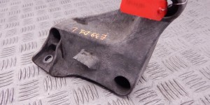 Кронштейн двигателя BMW 5-series (E39) 22 11 6 750 441