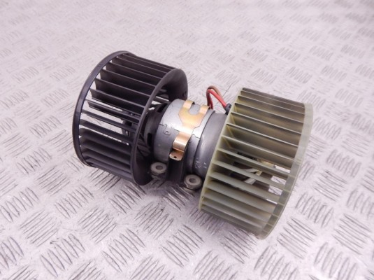Моторчик печки BMW 3-series (E46) 64 11 9 204 154