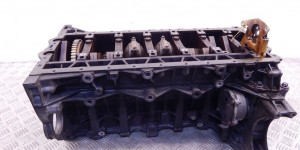 Блок цилиндров BMW 3-series (E90/91/92) 7539322