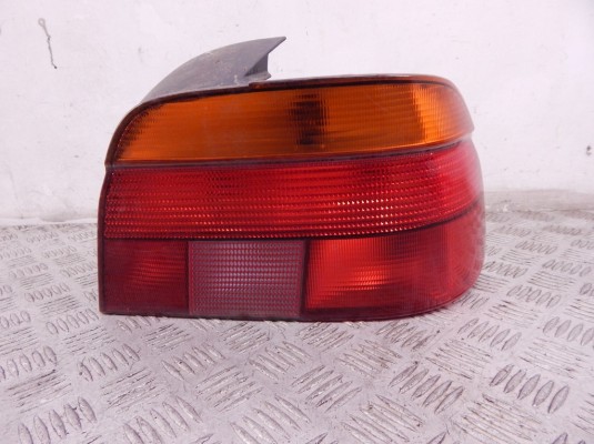Фонарь задний правый BMW 5-series (E39) 63 21 8 363 558