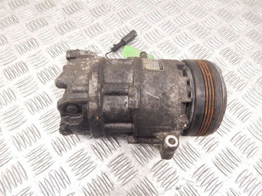 Компрессор кондиционера BMW 3-series (E46) 64 52 6 905 643