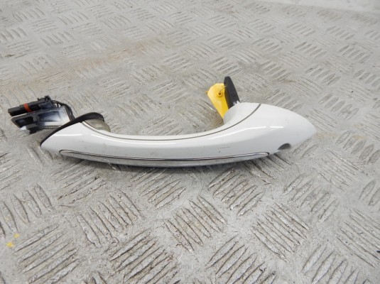 Ручка наружная передняя правая BMW 5-series (F10/11)