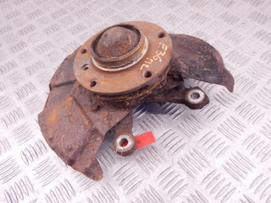 Ступица передняя левая BMW 3-series (E36) 31 21 1 092 079