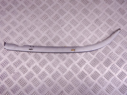 Ус под фару правый BMW 5-series (E39) 51 13 8 159 306