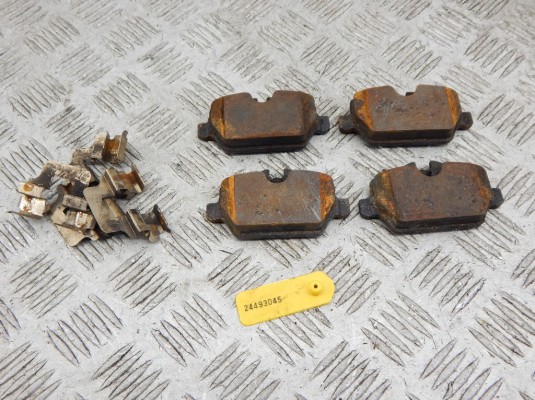 Тормозные колодки задние BMW 1-series (E87) 34 21 6 788 183 Тормозные колодки задние BMW 1-series (E87) 34 21 6 788 183