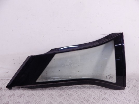 Стекло кузовное боковое правое BMW i3-series (I01) 51 35 7 288 190
