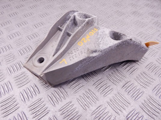 Кронштейн двигателя BMW 5-series (F10/11) 22 11 6 781 233 Кронштейн двигателя BMW 5-series (F10/11) 22 11 6 781 233