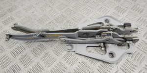 Петля крышки багажника BMW 1-series (E87) 41 00 7 230 859
