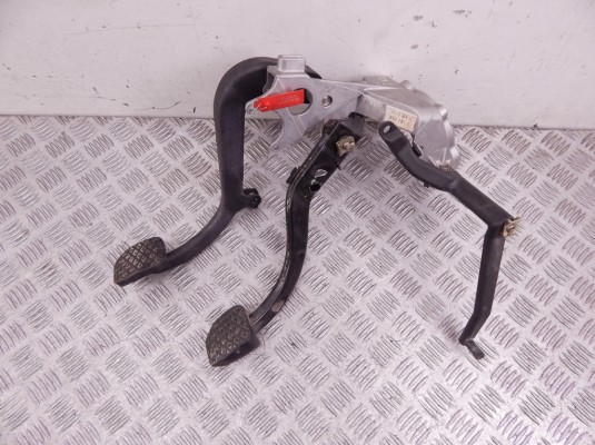 Узел педальный (блок педалей) BMW 5-series (E39) 35 31 1 161 586