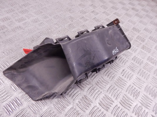 Воздуховод BMW 3-series (E90/91/92) 51 74 7 121 570