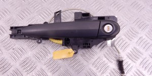 Ручка наружная передняя левая BMW 1-series (E87) 51 21 7 060 651 Ручка наружная передняя левая BMW 1-series (E87) 51 21 7 060 651