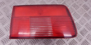 Фонарь крышки багажника левый BMW 5-series (E39) 8361673