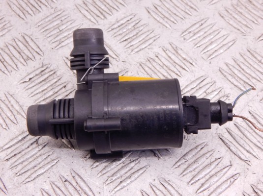 Насос антифриза дополнительный BMW 6-series (E63/E64) 64 21 6 917 700