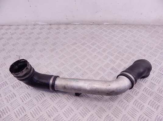 Патрубок интеркулера BMW 5-series (E60/61) 11 61 7 793 896