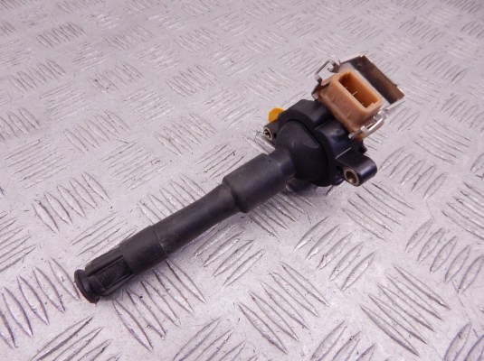 Катушка зажигания BMW 5-series (E39) 12 13 1 748 017 Катушка зажигания BMW 5-series (E39) 12 13 1 748 017