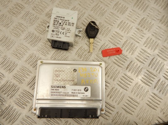 Блок управления двигателем BMW 5-series (E39) 12 14 7 551 615