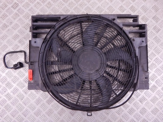 Вентилятор кондиционера BMW X5-series (E53) 64 54 6 921 382