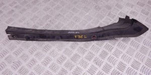 Уплотнитель крыла BMW 4-series (F32/33/36) 51 76 7 264 273