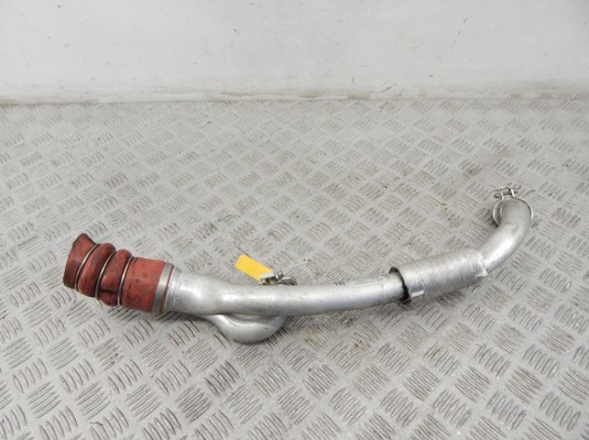 Патрубок интеркулера BMW 7-series (F01/02) 13 71 7 582 313 Патрубок интеркулера BMW 7-series (F01/02) 13 71 7 582 313