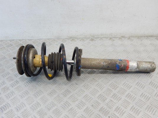 Стойка передняя левая BMW 5-series (E39) 31 31 1 093 644
