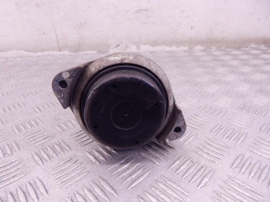 Подушка крепления двигателя BMW 1-series (E87) 22 11 6 768 852 Подушка крепления двигателя BMW 1-series (E87) 22 11 6 768 852