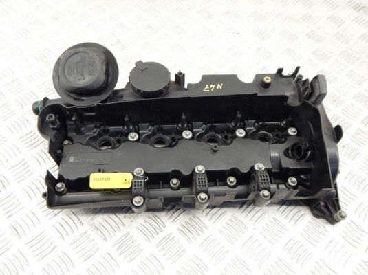 Клапанная крышка BMW 1-series (E87) 11 12 7 797 613