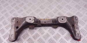 Кронштейн КПП BMW 3-series (E46) 22 31 6 768 555